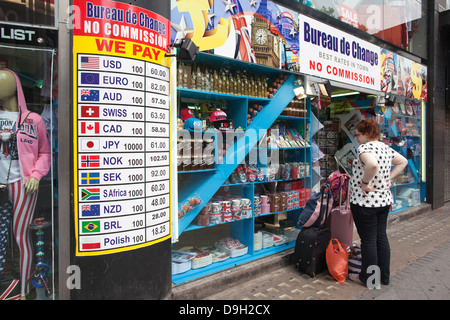 Bureau de change, de Leicester Square, West End, Londres, UJK Banque D'Images