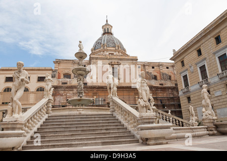 La fontaine de la Piazza Pretoria, Pretoria, Fontana della Vergogna, la fontaine de la honte, Palerme, Sicile, Italie Banque D'Images