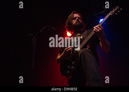 Inverness, Royaume-Uni : les funérailles d'un ami effectuer à la ferronnerie - 19 juin 2013 Crédit : Thomas Bisset/Alamy Live News Banque D'Images