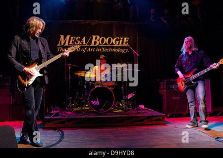 Andy Timmons band live à Santiago Alquimista Lisbonne, Portugal - 29.03.11 Banque D'Images