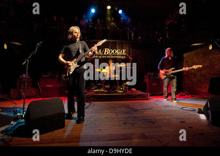 Andy Timmons band live à Santiago Alquimista Lisbonne, Portugal - 29.03.11 Banque D'Images