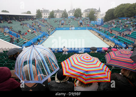 Eastbourne, Royaume-Uni. 20 Juin, 2013. Les retards de la pluie tous les matches à l'AEGON International tournament à Devonshire Park Banque D'Images