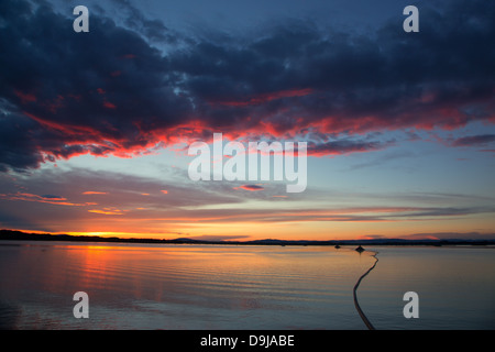 Par cloudscape coucher de soleil sur Cunovo dam Banque D'Images