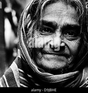 Portrait d'un sage femme, Varanasi, Benares, Uttar Pradesh, Inde Banque D'Images