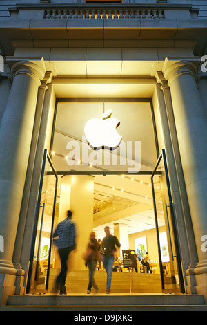 Entrée de l'Apple Store en Catalogne Square, Barcelone, Catalogne, Espagne. Banque D'Images