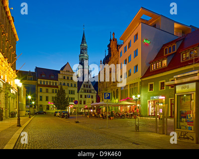 Eglise St Mary et de la cathédrale avec des maisons au marché principal à Zwickau, Saxe, Allemagne Banque D'Images