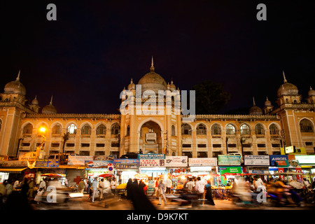 Façade d'un immeuble, Charminar Bazar, Hyderabad, Inde Banque D'Images