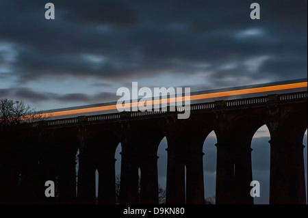 Ouse Valley Viaduct at Dusk Banque D'Images