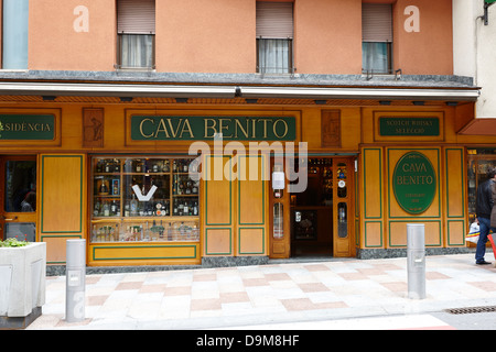 Vin et spiritueux alcool Tax Free shopping en Andorre-la-Vieille Andorre Banque D'Images