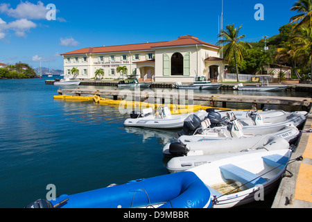 Virgin Islands National Park Visitors Center et siège à Cruz Bay sur l'île des Caraïbes de Saint Jean Banque D'Images