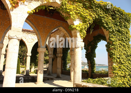 Résidence de la reine roumaine par la mer Noire. Balchik, Bulgarie. il a l'un des plus grands jardins botaniques d'Europe. Banque D'Images