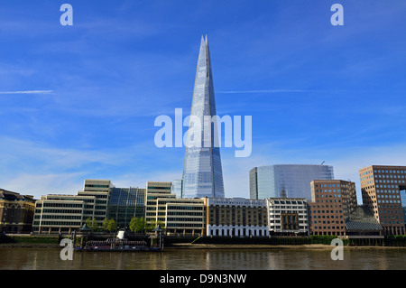 Le fragment sur la rivière Thames, London Bridge, London, Royaume-Uni Banque D'Images