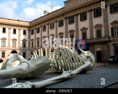 L'aimant de sculpture cosmique Gino De Dominicis,palais royal,milan,Italie,Lombardie Banque D'Images