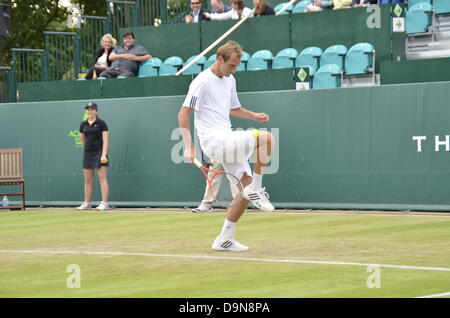 Slough, Berkshire, Angleterre. 22 juin 2013. Le tournoi de tennis Défi Boodles. Zeballos contre Thiemo De Bakker. Banque D'Images