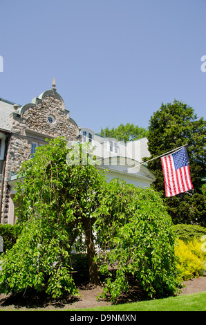 New England, Bristol, Rhode Island. De Blithewold Mansion historique, jardins et Arboretum, c. 1908. Banque D'Images