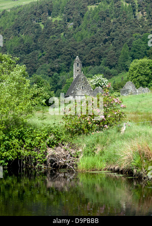 Ancienne église St. Kevin's à Glendalough, Wicklow, Irlande Banque D'Images