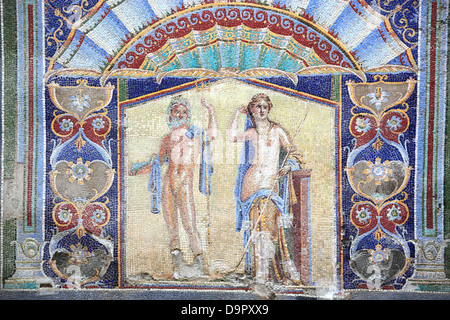 Neptune et Amphitrite, mosaïque murale dans la chambre n° 22 dans les ruines d'Herculanum, Campanie, Italie Banque D'Images