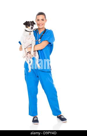 Joli vet doctor holding pet dog isolated on white Banque D'Images