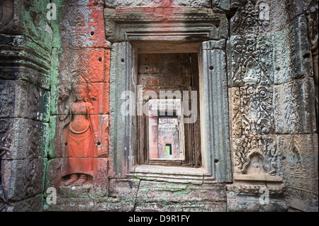 Les danseuses Apsara, bas-relief d'Angkor, au Cambodge Banque D'Images