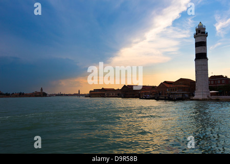 Phare au crépuscule, Murano, Venise, Vénétie, Italie Banque D'Images