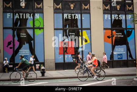 L'espace de détail disponible dans le quartier de Flatiron à New York vu le Samedi, 22 juin 2013. (© Richard B. Levine) Banque D'Images