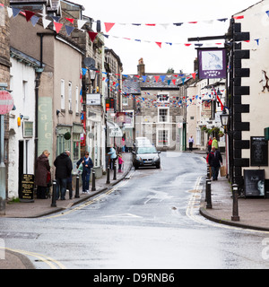 Kirkby Lonsdale village ville boutiques, Cumbria, Lake District National Park, Royaume-Uni, Angleterre Banque D'Images