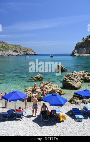 Plage de Anthony Quinn, Ladiko Bay, Rhodes (Rodos), du Dodécanèse, Grèce, région sud de la Mer Egée Banque D'Images