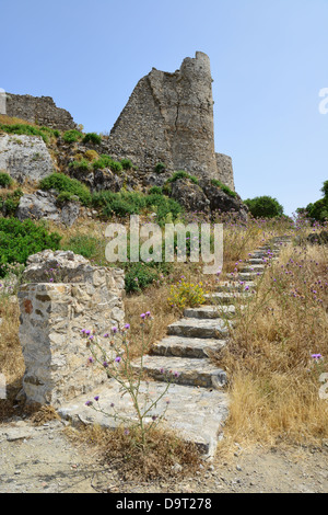 Des mesures pour les ruines du château d'Asklipio, Asklipieio, Rhodes (Rodos), du Dodécanèse, Grèce, région sud de la Mer Egée Banque D'Images