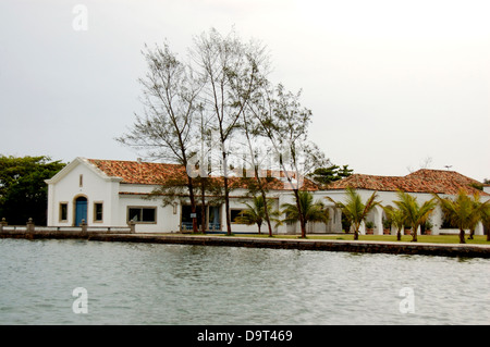 Beau complexe à Cabo Frio, Brésil Banque D'Images