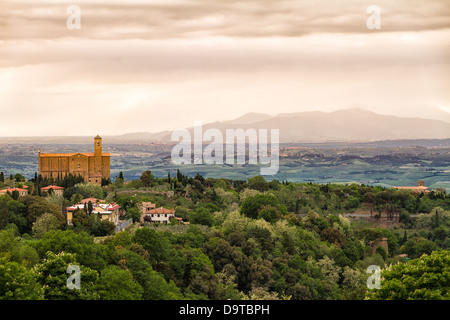 Paysage autour de Volterra, Toscane, Italie Banque D'Images