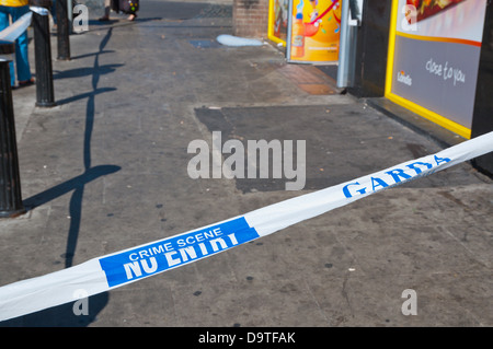 Scène de crime à l'aide de ruban isolant College Green, dans le centre de Dublin Irlande Europe Banque D'Images