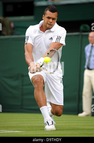 JO-WILFRED TSONGA FRANCE LE ALL ENGLAND TENNIS CLUB WIMBLEDON Londres Angleterre 26 Juin 2013 Banque D'Images