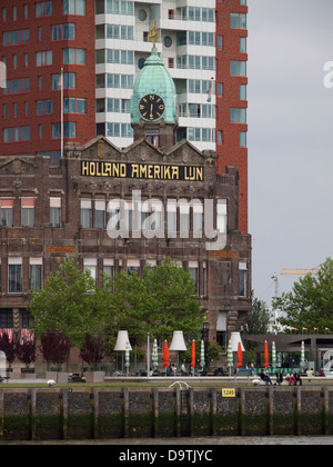 Hotel New York sur la rivière Maas, à Rotterdam, aux Pays-Bas. Banque D'Images