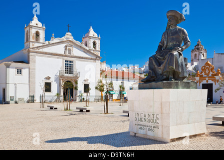 Praça Infante Dom Henrique Église Santa Maria Lagos Algarve Portugal Europe de l'UE Banque D'Images