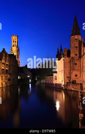 Rozenhoedkaai rivière Dijver, Bruges, Flandre occidentale, ville dans la région flamande de Belgique. Banque D'Images