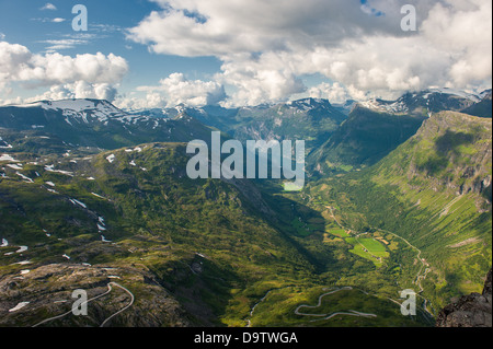 Fjord de Geiranger, vue de la montagne Dalsnibba, Norvège Banque D'Images