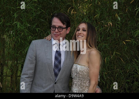 Londres, Royaume-Uni, 26 juin 2013 : Matthew Broderick et Sarah Jessica Parker assister à l'Assemblée Serpentine Gallery fête de l'été à la Banque D'Images