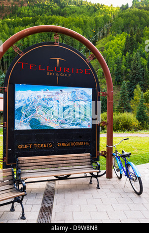 Carte des pistes de ski et télésiège, Telluride, Colorado USA Banque D'Images