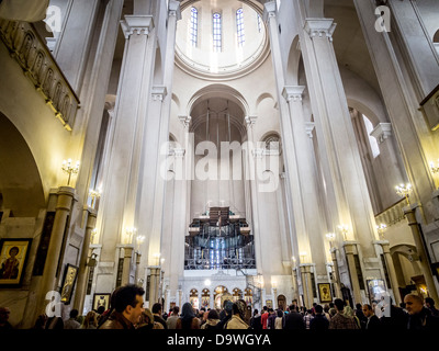 La Cathédrale Holy Trinity, également connu sous le nom de Sameba, à Tbilissi, en Géorgie. Banque D'Images