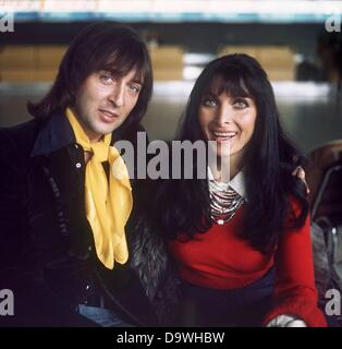 Singer Les Humphries et sa femme Dunja Rajter (photographie de mai 1976). Banque D'Images