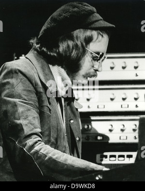 Le groupe pop britannique SOFT MACHINE avec Karl Jenkins en février 1973. Roy Brewington Photo Banque D'Images