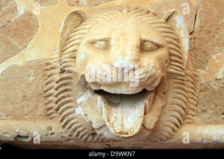 Objets exposés au Musée archéologique régional “Pietro Griffo” d’Agrigente est certainement l’un des musées archéologiques les plus importants et les plus visités de Sicile. Banque D'Images