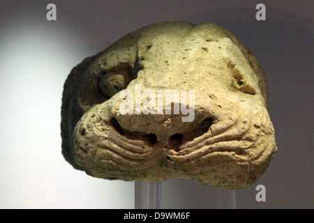 Objets exposés au Musée archéologique régional “Pietro Griffo” d’Agrigente est certainement l’un des musées archéologiques les plus importants et les plus visités de Sicile. Banque D'Images