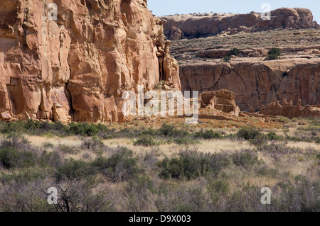 Ancestral Puebloan/Anasazi ruines de Chetro Ketl dans le Chaco Canyon, Nouveau Mexique. Photographie numérique Banque D'Images