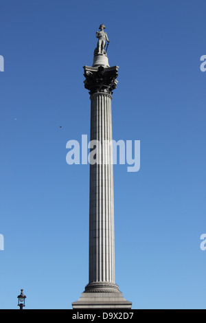 La colonne Nelson à Trafalgar Square de Londres, Royaume-Uni Banque D'Images