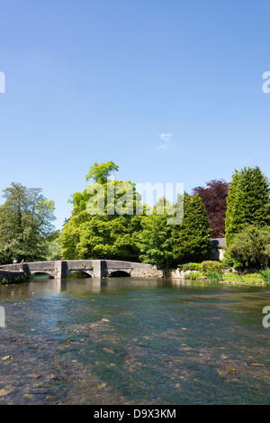 Pont Sheepwash, Ashford dans l'eau, le parc national de Peak District, Derbyshire, Angleterre. Banque D'Images