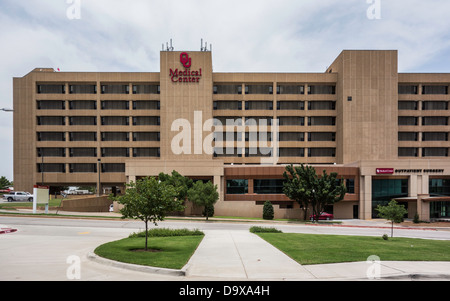 L'entrée OU Medical Center, à Oklahoma City, affilié à l'Université de l'Oklahoma. Oklahoma City, Oklahoma, USA. Banque D'Images