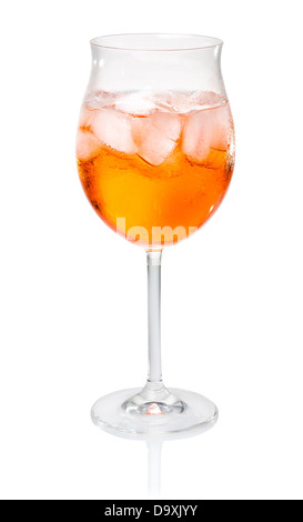 Aperol Spritz dans un verre à vin Banque D'Images