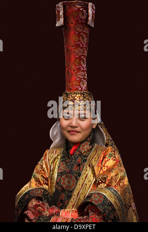 Femme en costume traditionnel, Lantern Festival, Stade National, Oulan-Bator, Mongolie, Asie Banque D'Images