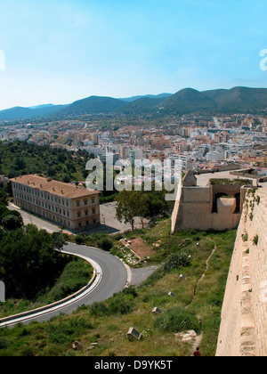 Des toits de la ville d'ibiza vu des murs de la vieille ville d'Eivissa - Ibiza, Iles Baléares, Espagne,murs Renaissance Dalt Vila Banque D'Images